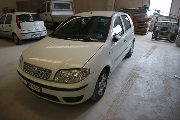 53#2905 Automobile Fiat Punto in vendita - foto 6