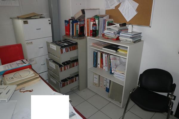 7#2905 Arredi e attrezzature ufficio in vendita - foto 36