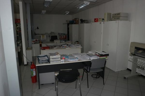 7#2905 Arredi e attrezzature ufficio in vendita - foto 38