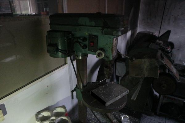 12#2907 Spazzolatrice con aspirapolvere in vendita - foto 4