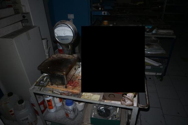 14#2907 Arredi e attrezzature da ufficio in vendita - foto 2