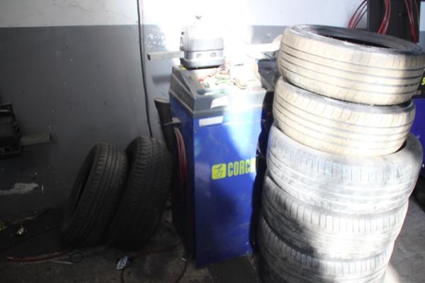 1#2913 Ponti Omcn e Ravaioli e attrezzature per officina in vendita - foto 29