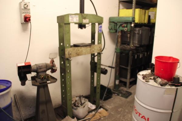 1#2913 Ponti Omcn e Ravaioli e attrezzature per officina in vendita - foto 39