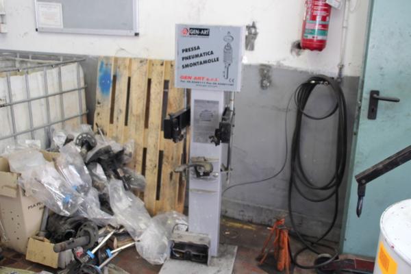 1#2913 Ponti Omcn e Ravaioli e attrezzature per officina in vendita - foto 55