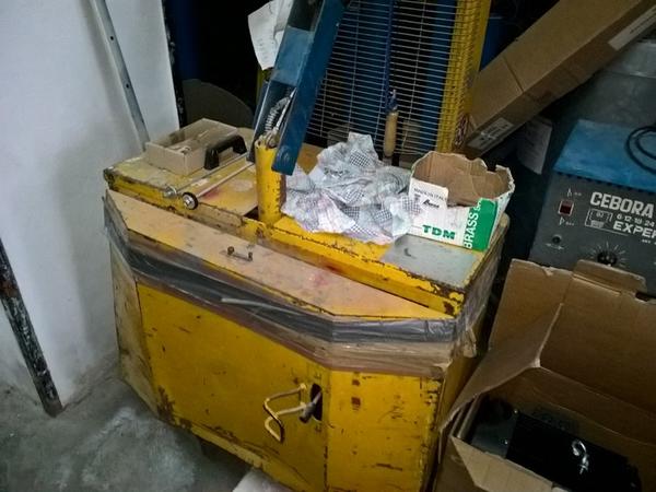 3#2928 Transpallet manuali ed elettrico in vendita - foto 4