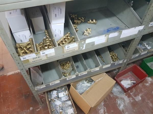 7#2928 Materiale termo idraulico in vendita - foto 1