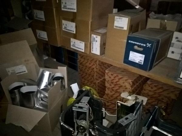 9#2928 Materiale termo idraulico in vendita - foto 38