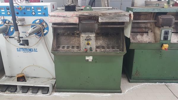 1#2929 Macchina stira mocassini Sabal e spazzolatrice Hesperia in vendita - foto 2