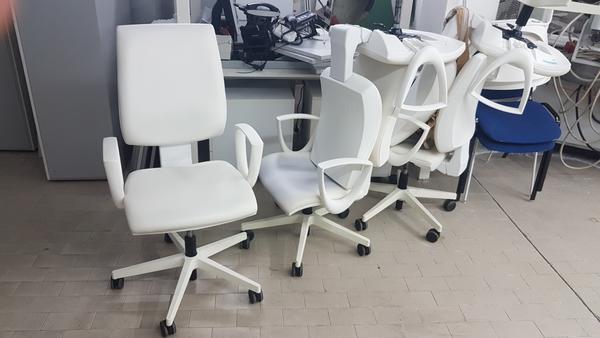 6#2929 Arredamento ufficio in vendita - foto 2