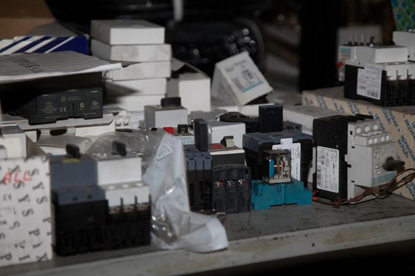 43#2930 Elettrovalvole 50 Molla e bobine di cavi elettrici in vendita - foto 24