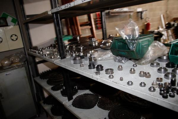 43#2930 Elettrovalvole 50 Molla e bobine di cavi elettrici in vendita - foto 44