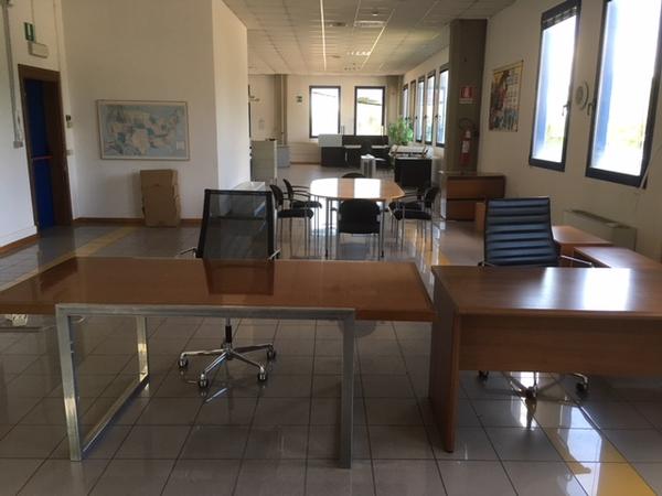 11#2934 Arredi ufficio in vendita - foto 1