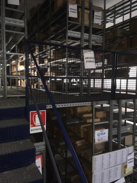 9#2934 Scaffalatura a due piani in vendita - foto 4