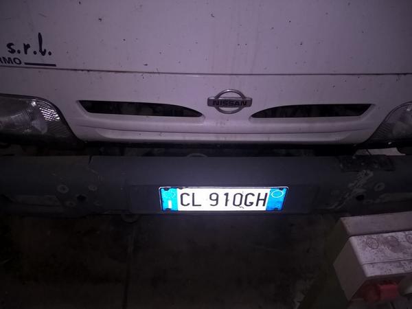 21#2941 Autocarro Nissan Cabstar in vendita - foto 2