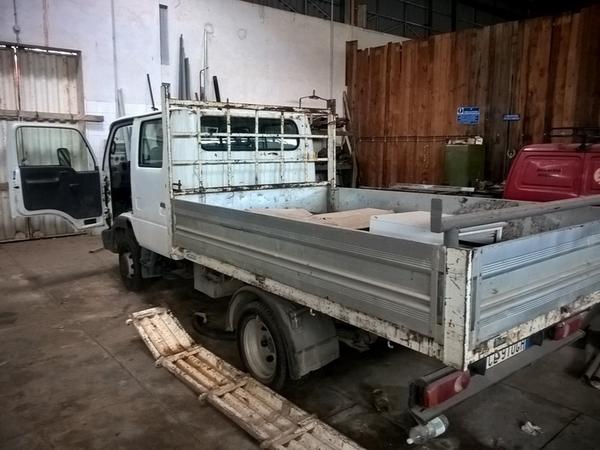 21#2941 Autocarro Nissan Cabstar in vendita - foto 3