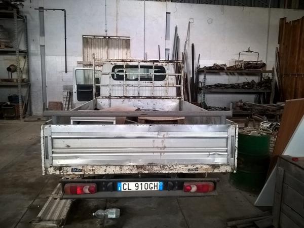 21#2941 Autocarro Nissan Cabstar in vendita - foto 4