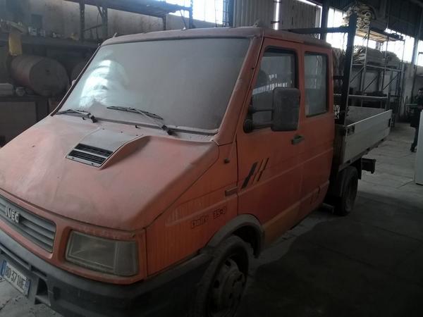 23#2941 Autocarro Iveco Daily in vendita - foto 4