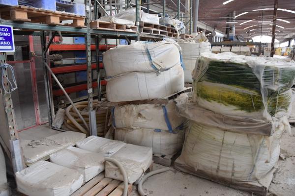 8#2945 Materie prime per  produzione smalti per mattonelle in vendita - foto 17