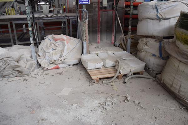 8#2945 Materie prime per  produzione smalti per mattonelle in vendita - foto 18