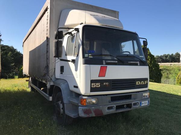 10#2947 Autocarro telonato Daf 55-210 in vendita - foto 12