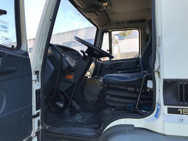 10#2947 Autocarro telonato Daf 55-210 in vendita - foto 16