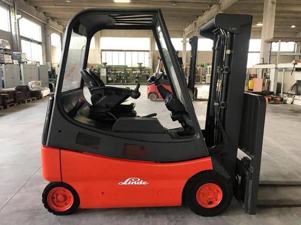 16#2947 Carrello elevatore Linde E20 in vendita - foto 20