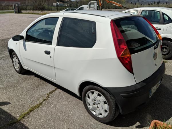 21#2947 Fiat Punto Van in vendita - foto 4