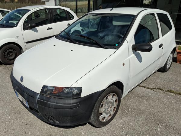 21#2947 Fiat Punto Van in vendita - foto 6