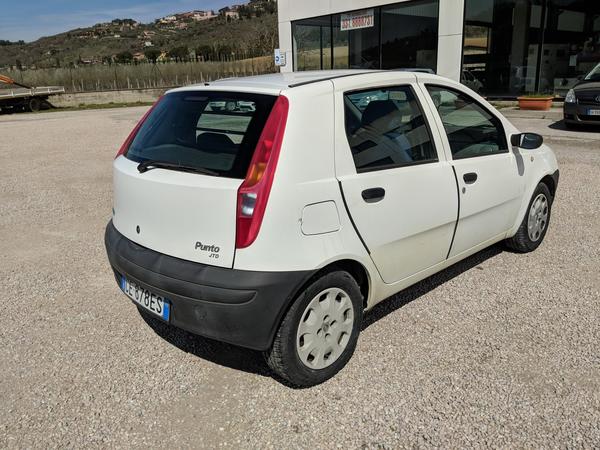 22#2947 Fiat Punto Van in vendita - foto 3