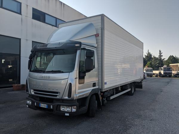 Autocarri in vendita