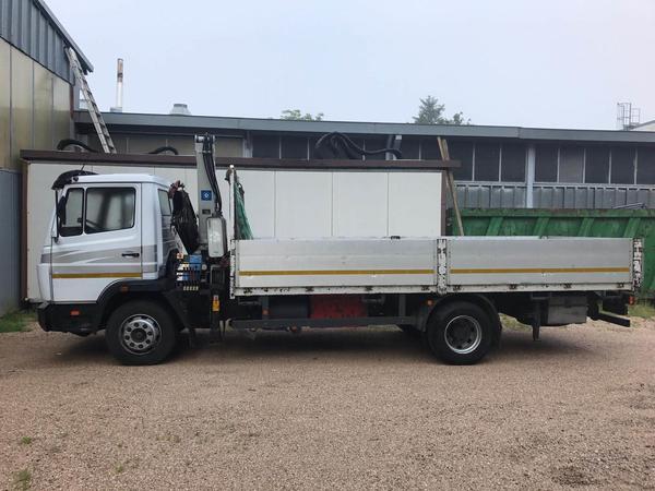 31#2947 Mercedes 1320 - Camion con gru in vendita - foto 14