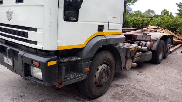 10#2949 Autocarro Iveco Magirius AG 240 E42 in vendita - foto 3