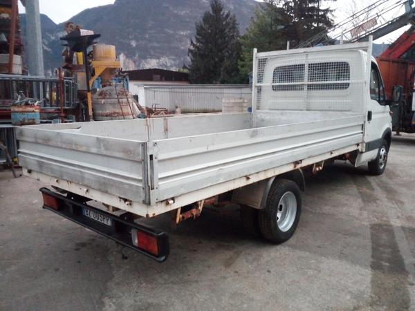 34#2949 Autocarro Iveco 35C11A in vendita - foto 3