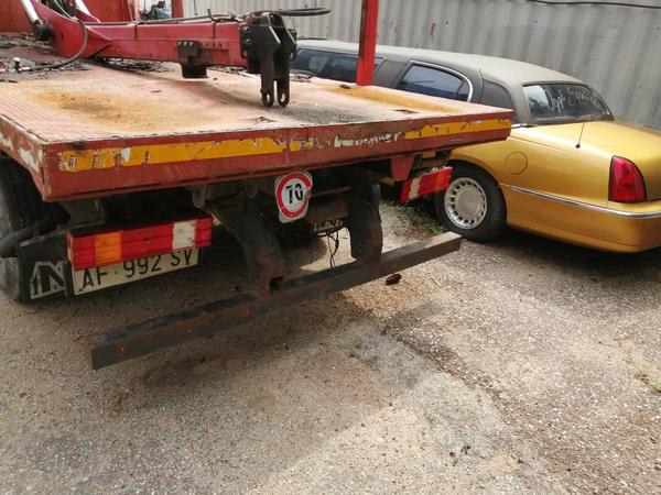 45#2949 Autocarro Mercedes 1844 con stanti e gru per legname in vendita - foto 3