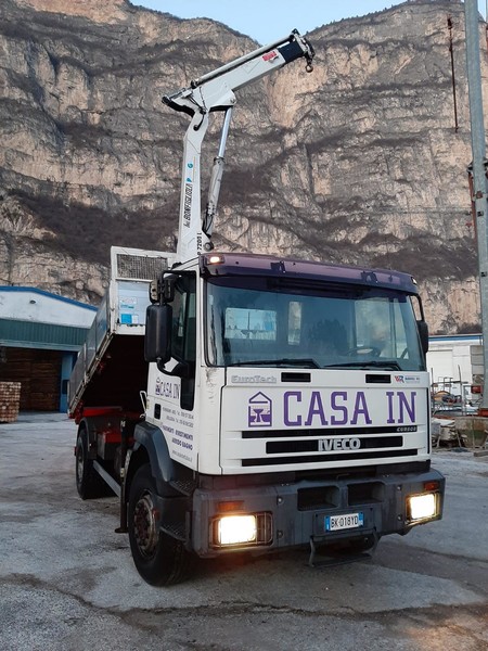 57#2949 Iveco Magirus con gru in vendita - foto 21