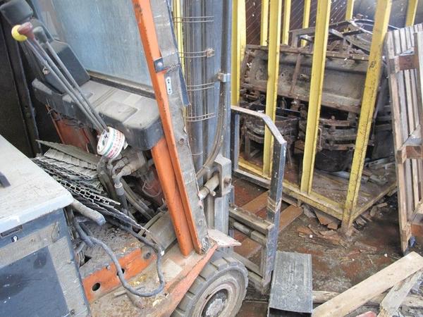 3#2961 Compressore Kaeser e carrello elevatore Carer in vendita - foto 4