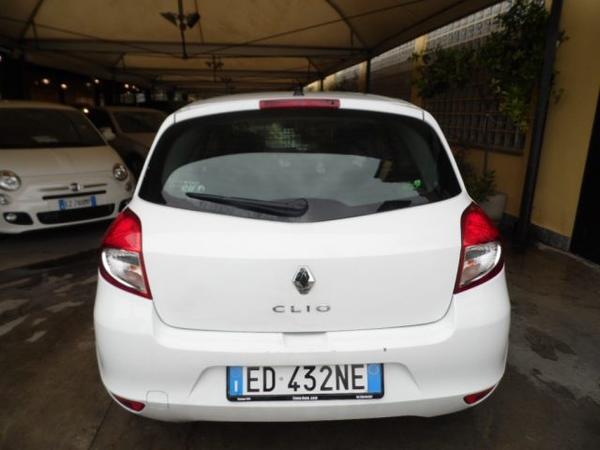 6#2962 Autovettura Renault Clio in vendita - foto 1