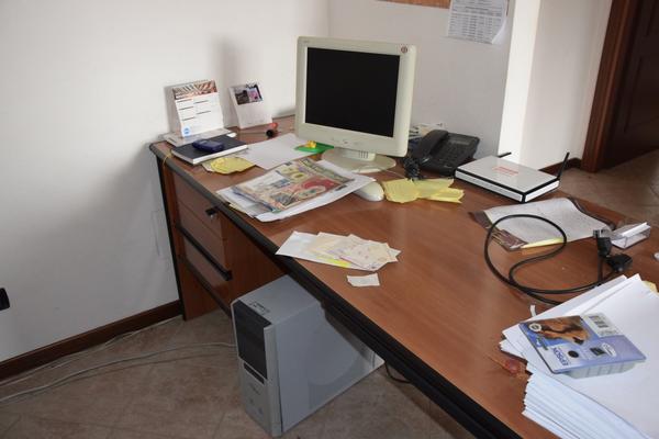 1#2975 Arredi e attrezzature per ufficio in vendita - foto 5