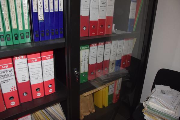 1#2975 Arredi e attrezzature per ufficio in vendita - foto 25