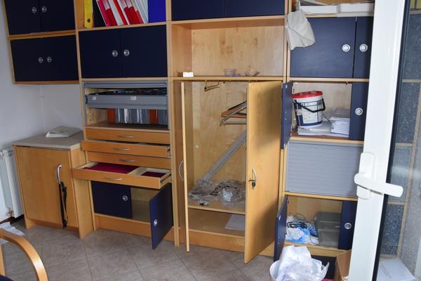 1#2975 Arredi e attrezzature per ufficio in vendita - foto 40