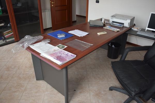 1#2975 Arredi e attrezzature per ufficio in vendita - foto 58
