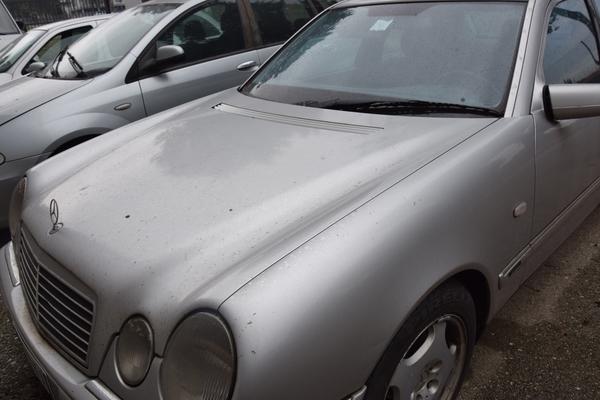 4#2993 Autovettura Mercedes E250 in vendita - foto 5