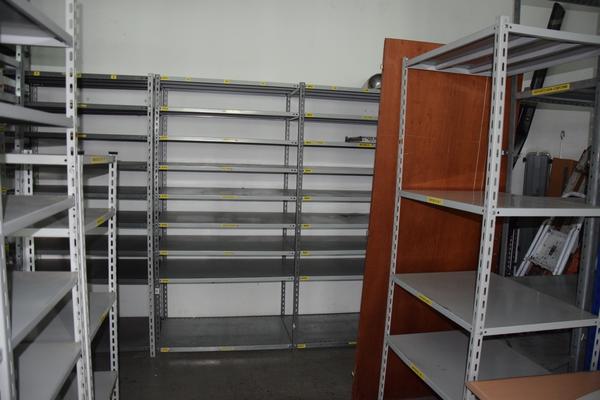 7#3051 Attrezzature da ufficio e scaffalature in vendita - foto 8