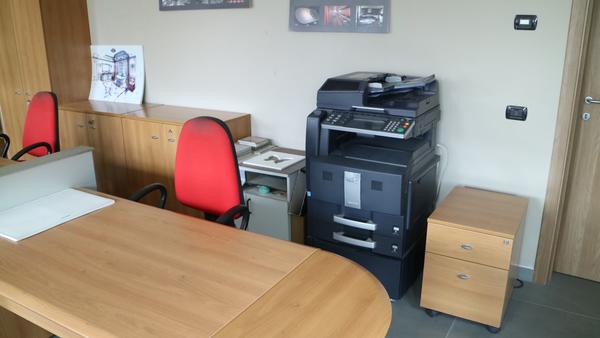 1#3053 Arredi da ufficio e attrezzature elettroniche in vendita - foto 9
