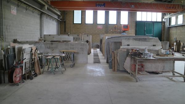 2#3053 Macchinari  lavorazione marmo e carrello elevatore Clarck in vendita - foto 3