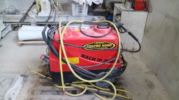 2#3053 Macchinari  lavorazione marmo e carrello elevatore Clarck in vendita - foto 5