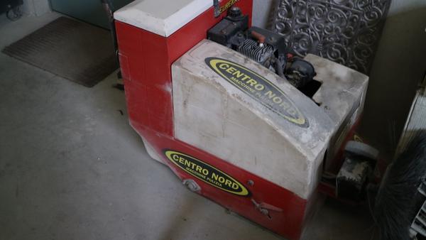 2#3053 Macchinari  lavorazione marmo e carrello elevatore Clarck in vendita - foto 27