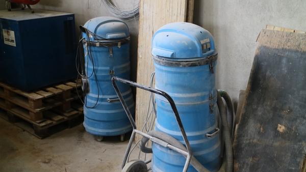 2#3053 Macchinari  lavorazione marmo e carrello elevatore Clarck in vendita - foto 46