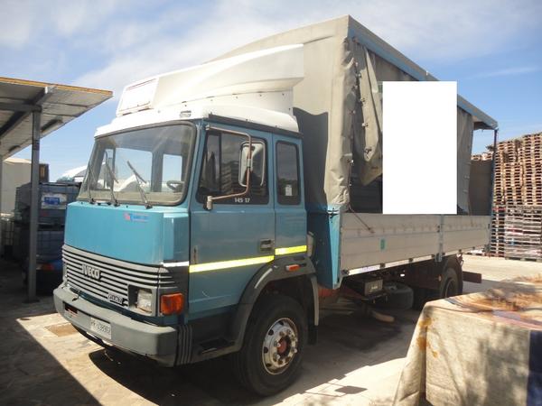Autocarri in vendita