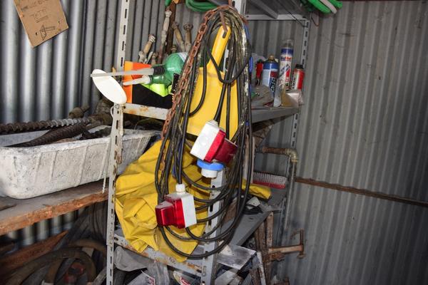 12#3059 Trapano Bosch e demolitore Hitachi in vendita - foto 10